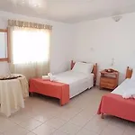 Filoxenia Hotel *